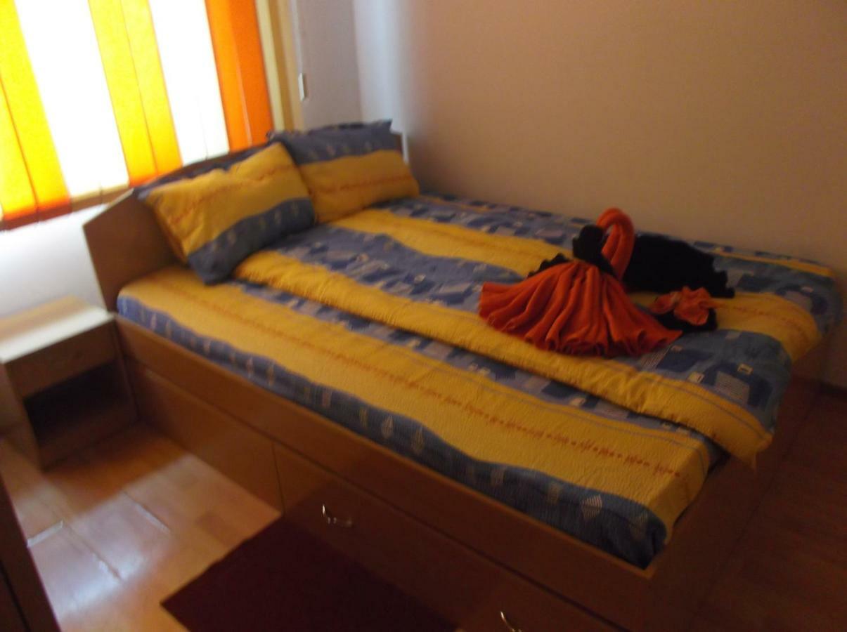 Apartament 2 Camere Semidecomandat "La Gicu" Sulina Exteriör bild